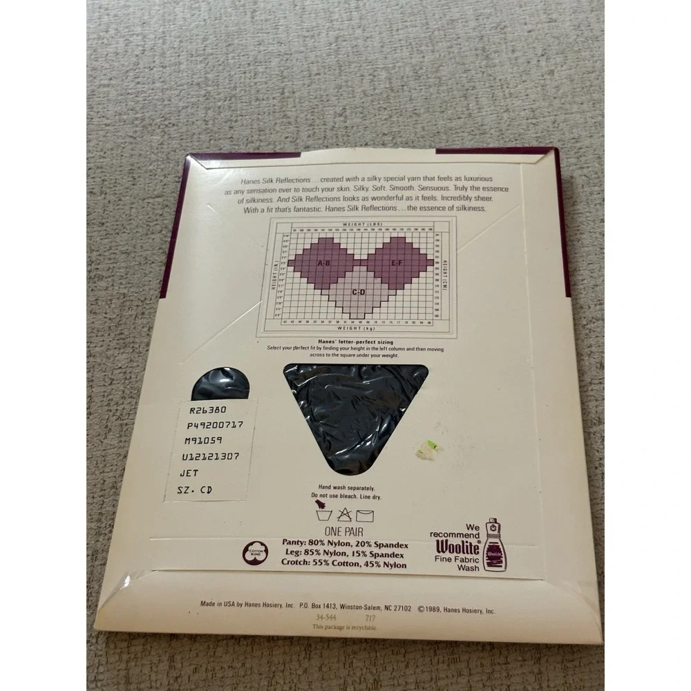 Vintage 1989 Hanes Silk Reflections Pantyhose